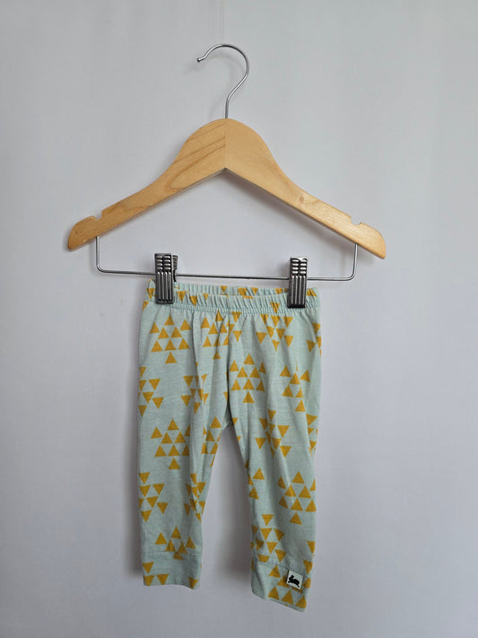 PLAY Little & Lively Triangles Leggings • 0-3 months