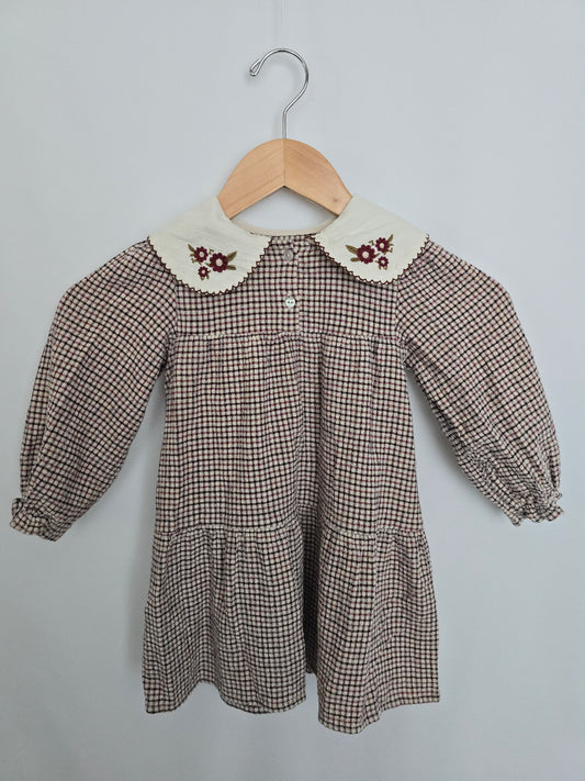 Zara Embroidered Peter Pan Collared Plaid Dress • 5 years
