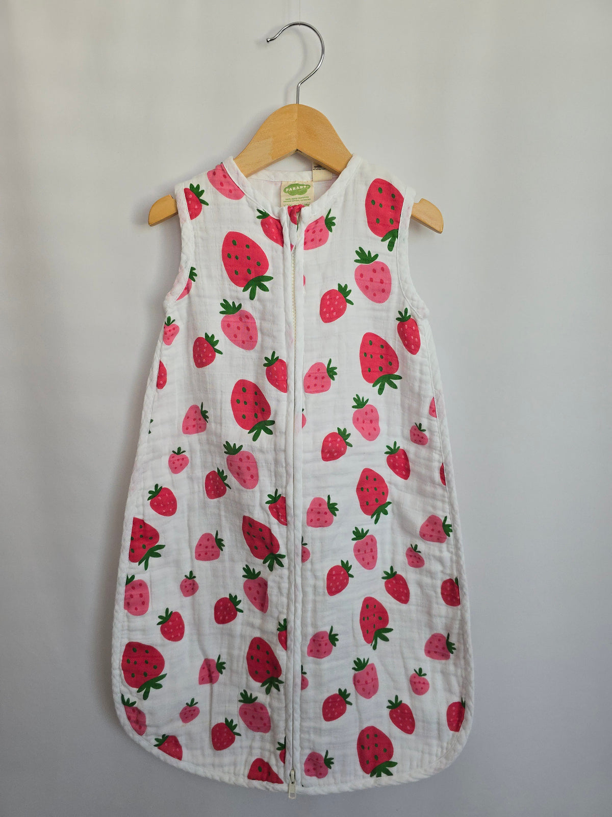 Parade Strawberry Sleepsack • 0-6 months