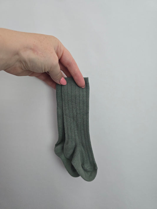 Green Ribbed Knee High Socks • 0-6 months