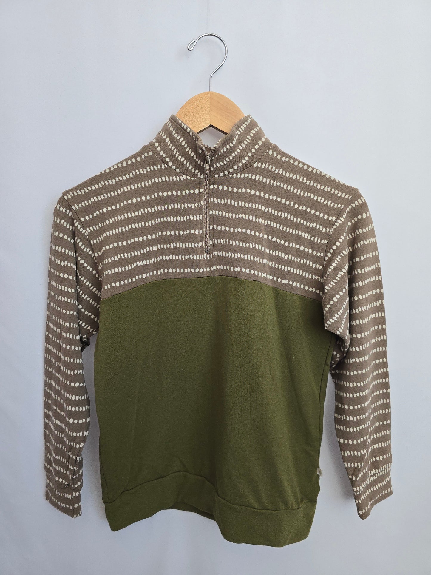 Jax & Lennon 1/4 Zip Dotted Lines & Moss Sweater • Youth Medium 8-9 years