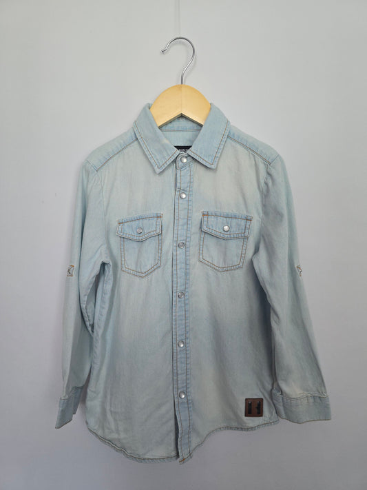Beau Hudson Light Wash Denim Shirt • 4 years