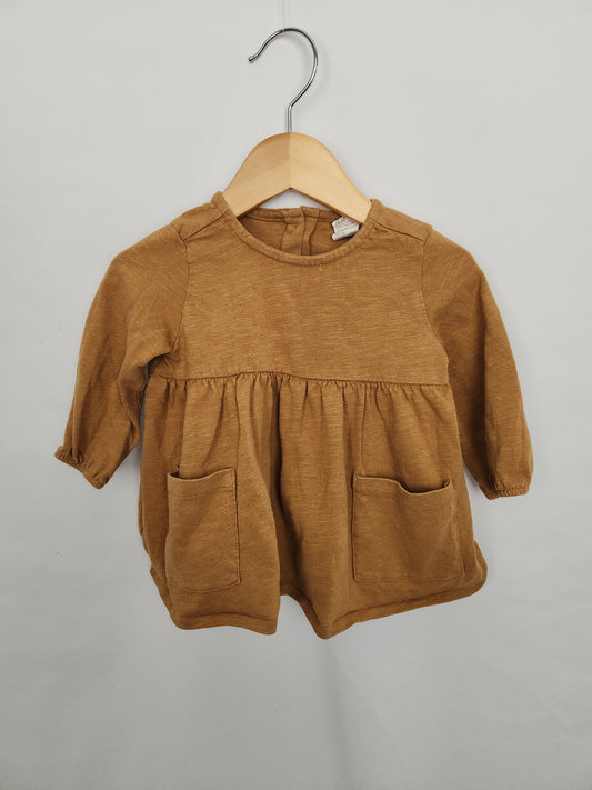 H&M Driftwood Pocket Dress • 4-6 months