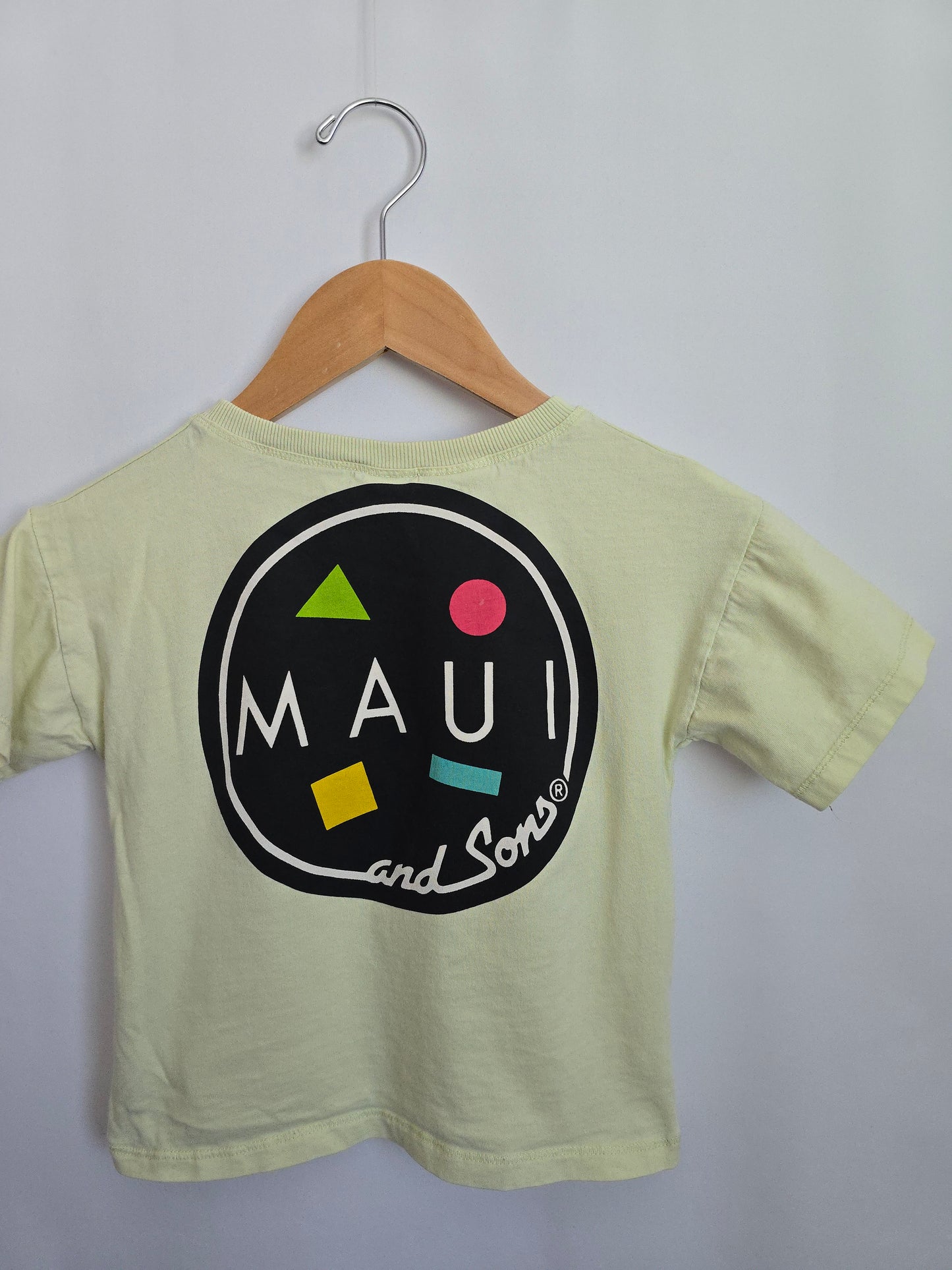 Zara Maui & Sons Tee • 5 years