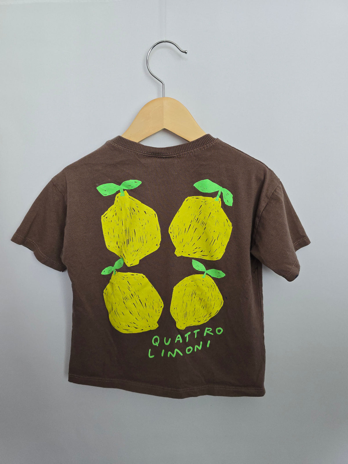 PLAY Zara Brown Quattro Limoni Tee • 3 years