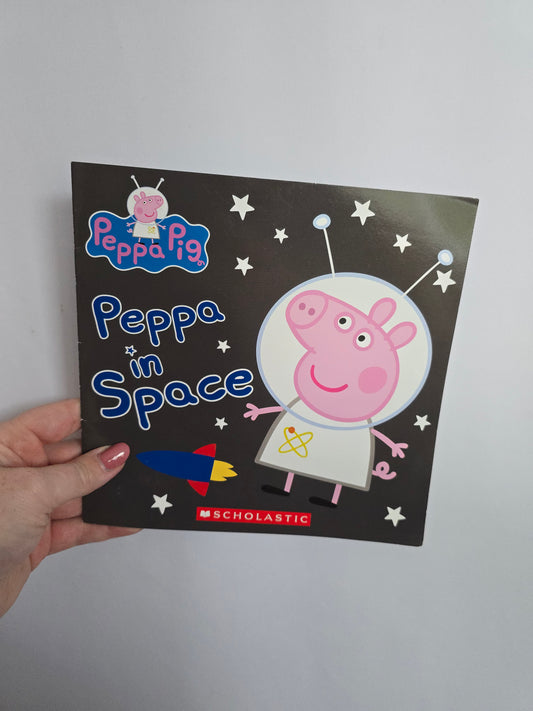 Peppa Pig Peppa In Space • Softcover Book (2)
