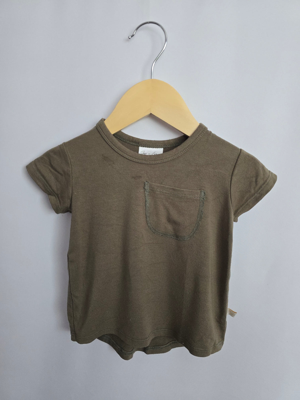 PLAY Jax & Lennon Olive Basic Tee • 0-6 months
