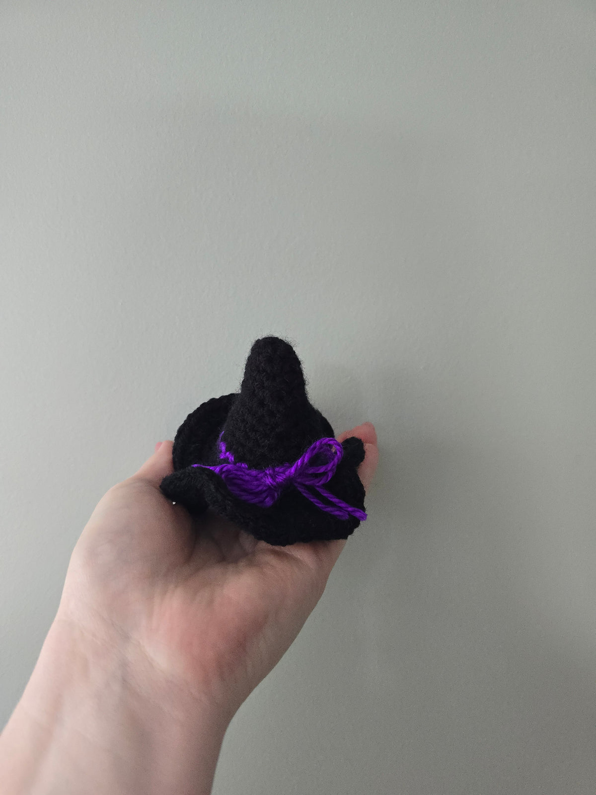 Witch Hat Hairclip • Violet