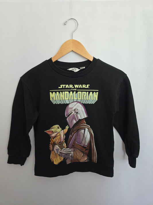 H&M Starwars Crewneck • 6-8 years