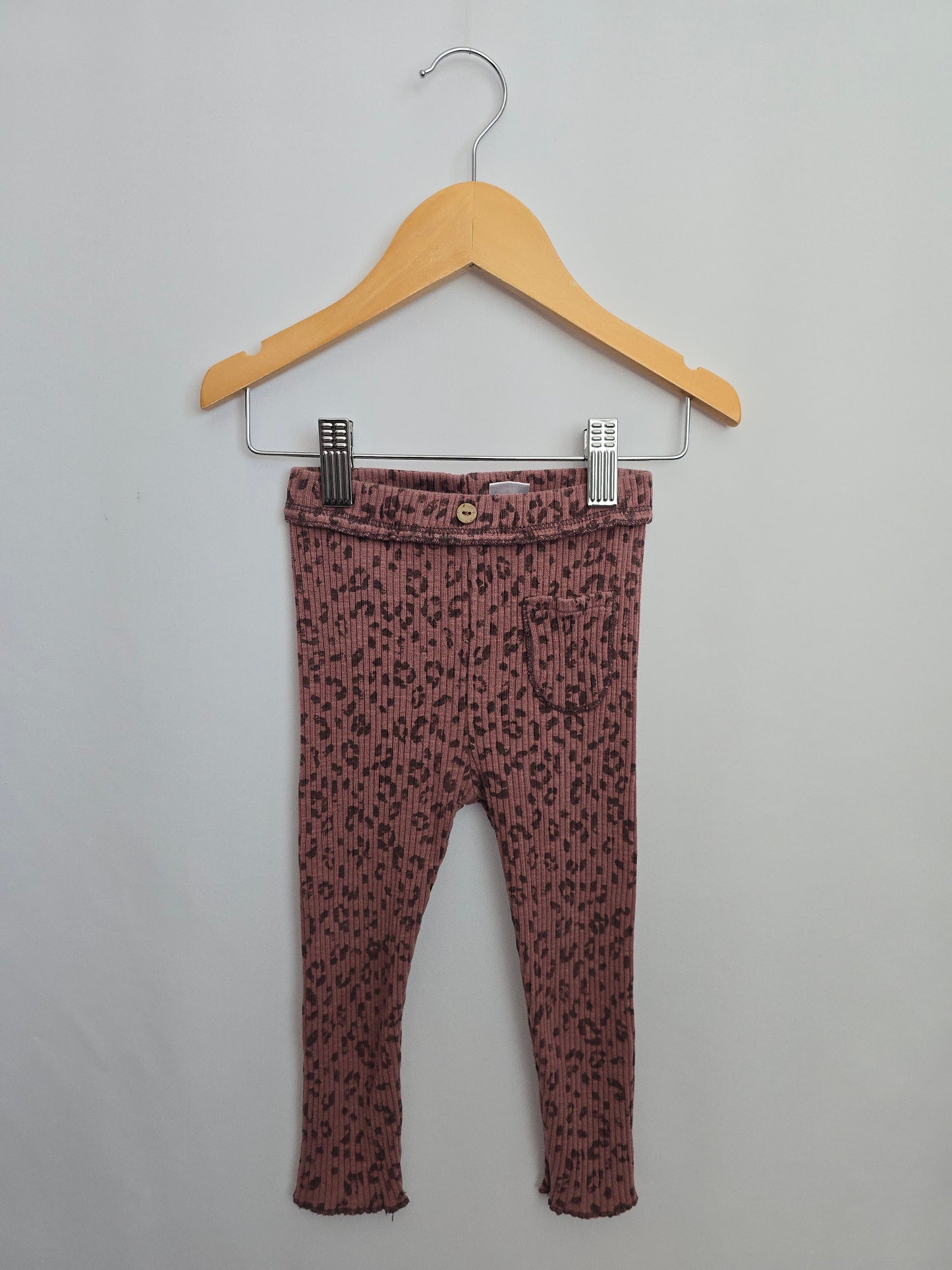 Zara Leopard Ribbed Leggings • 18-24 months