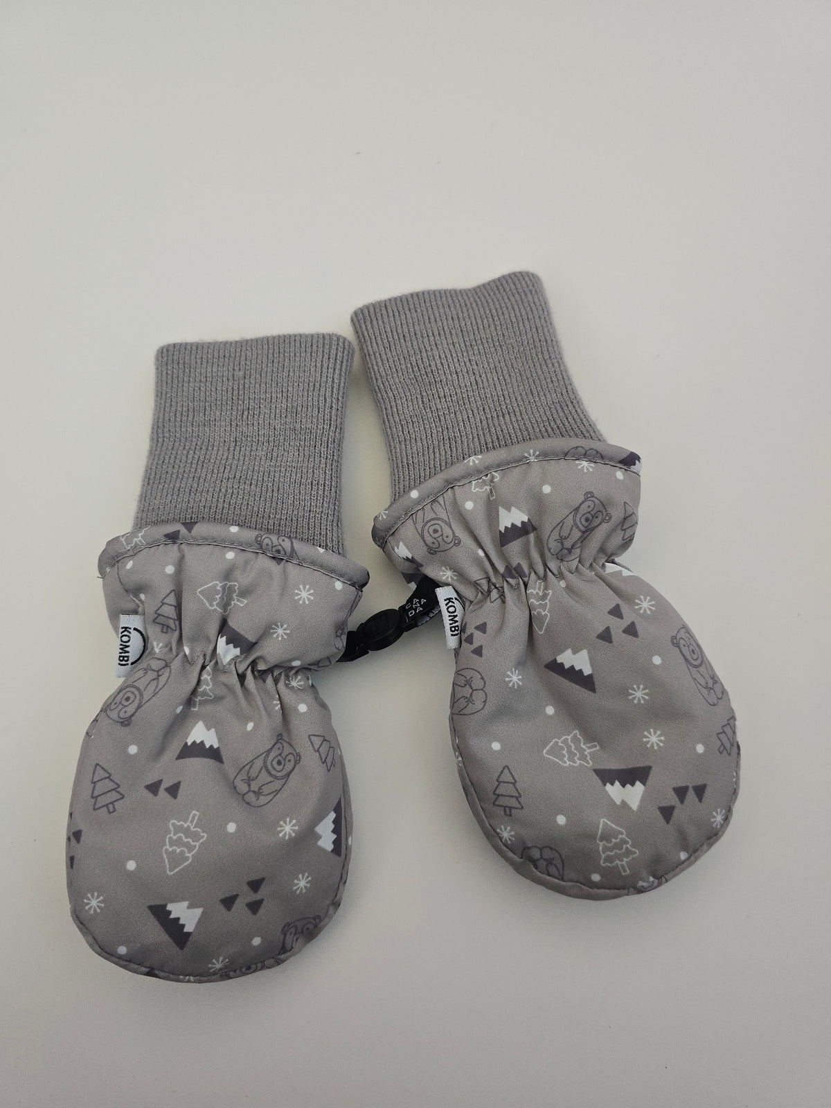 Kombi Grey Mountains Mittens • 12-24 months