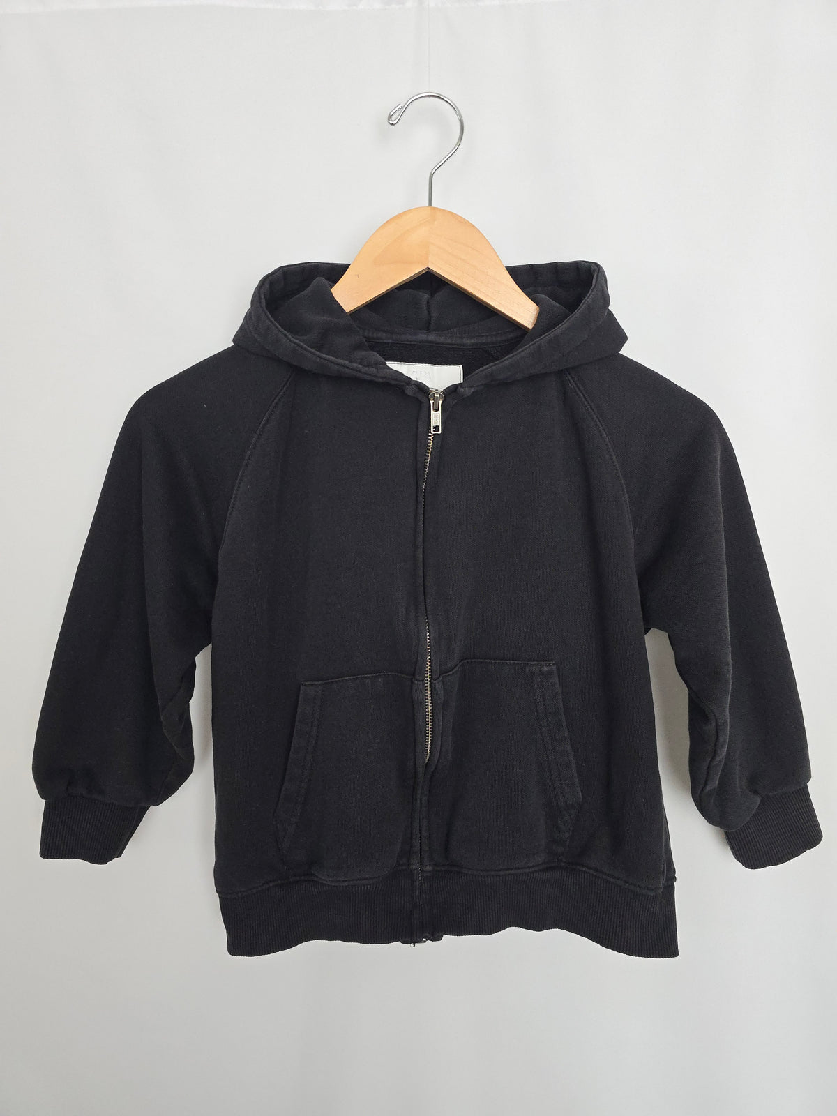 Zara Black Zip Hoodie • 7-8 years
