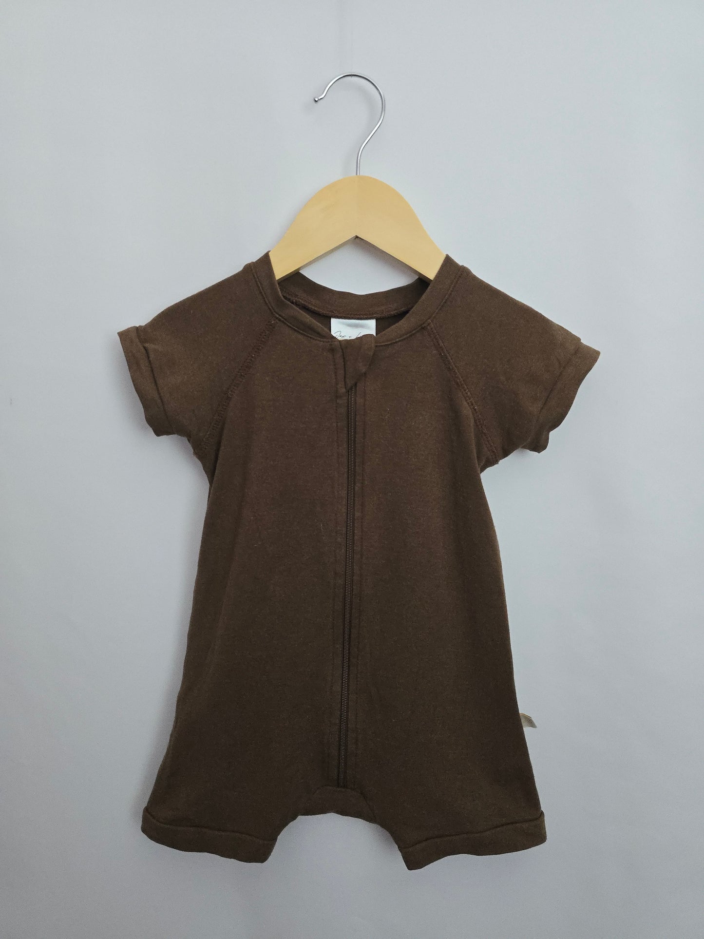 Jax & Lennon Cocoa Zip Shortie Romper • 6-12 months