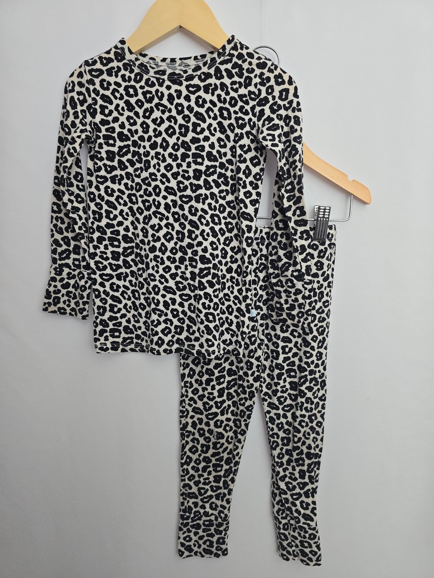 PLAY Posh Peanut Black Leopard Pajama Set • 3 years
