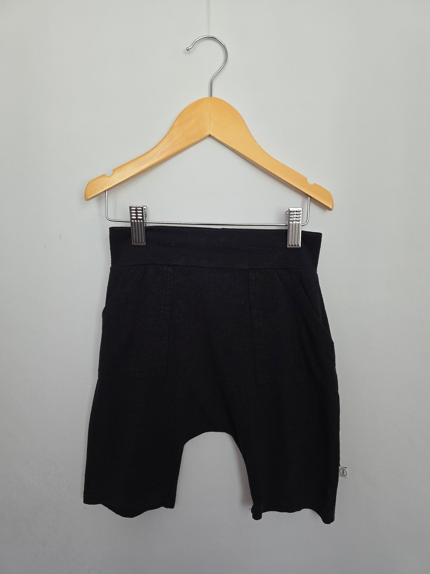 Tiny Button Apparel Black Harem Shorts • 5-6 years