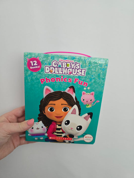 Gabby's Dollhouse Phonics Fun 12 Book Set • Softcover Books