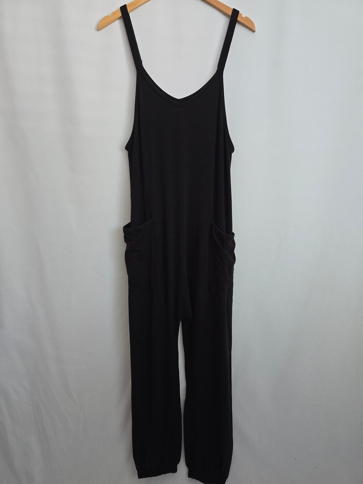 Jax & Lennon Black Relaxed Jumper • Medium