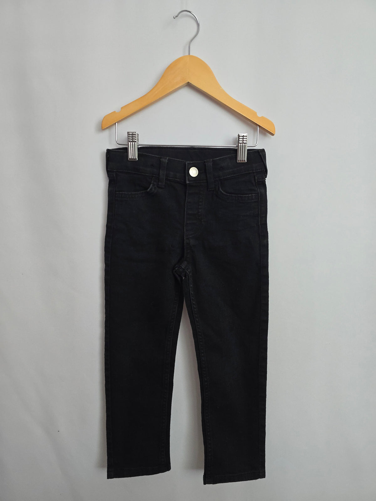 H&M Black Slim Fit Jeans • 4-5 years