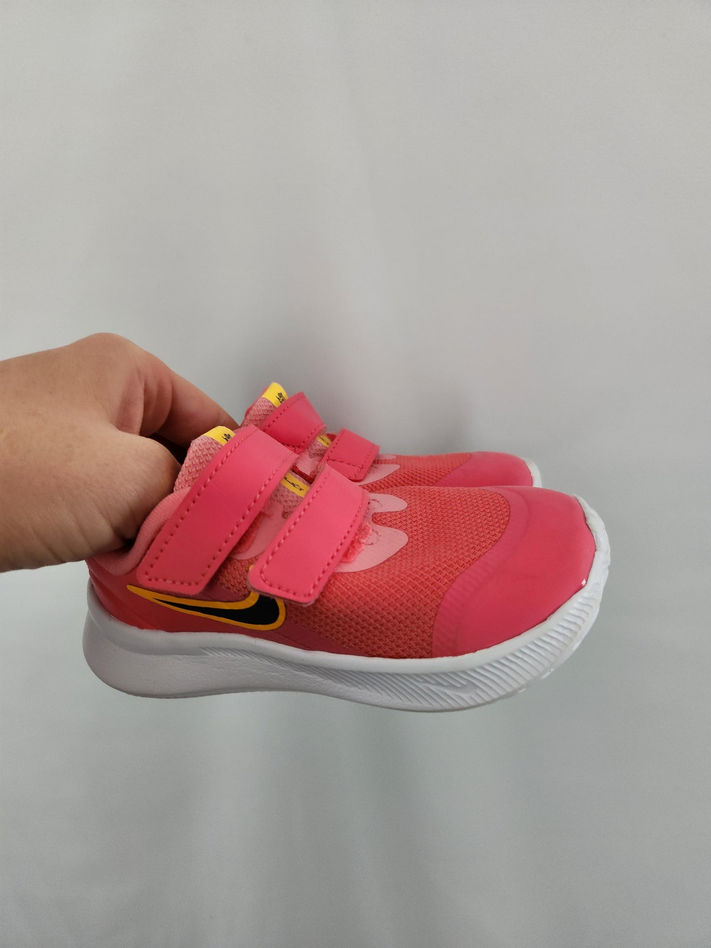 Nike StarRunner Pink • 7C