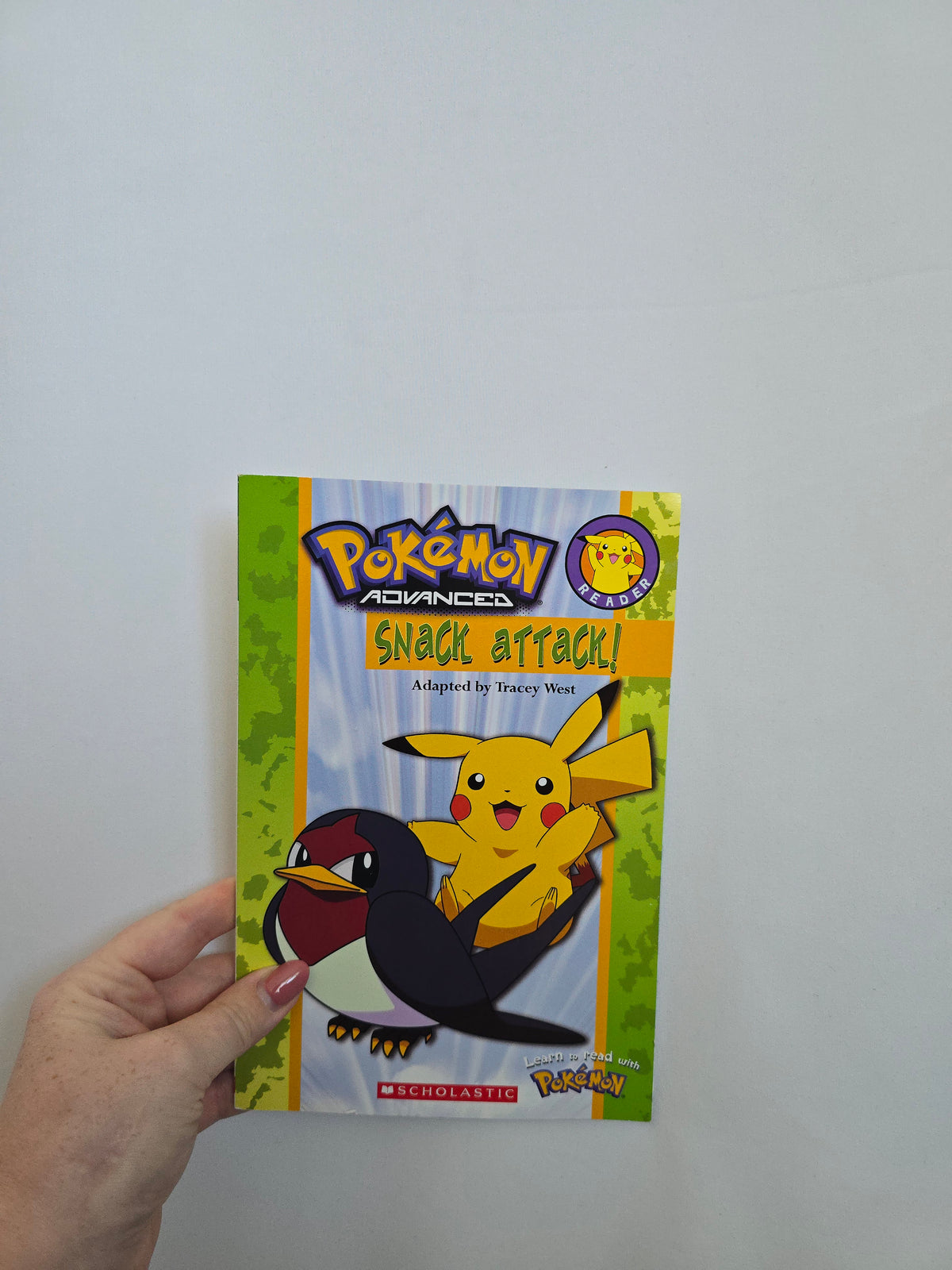 Pokemon Snack Attack •  Softcover Book