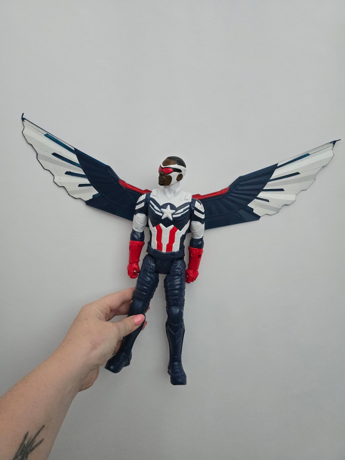Sam Wilson Falcon Action Figure - Marvel