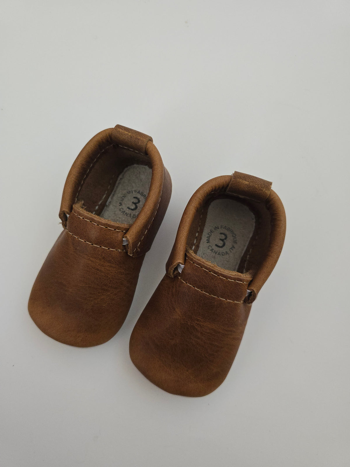 NEW Heyfolks Oak Softsole Stallion • 3C