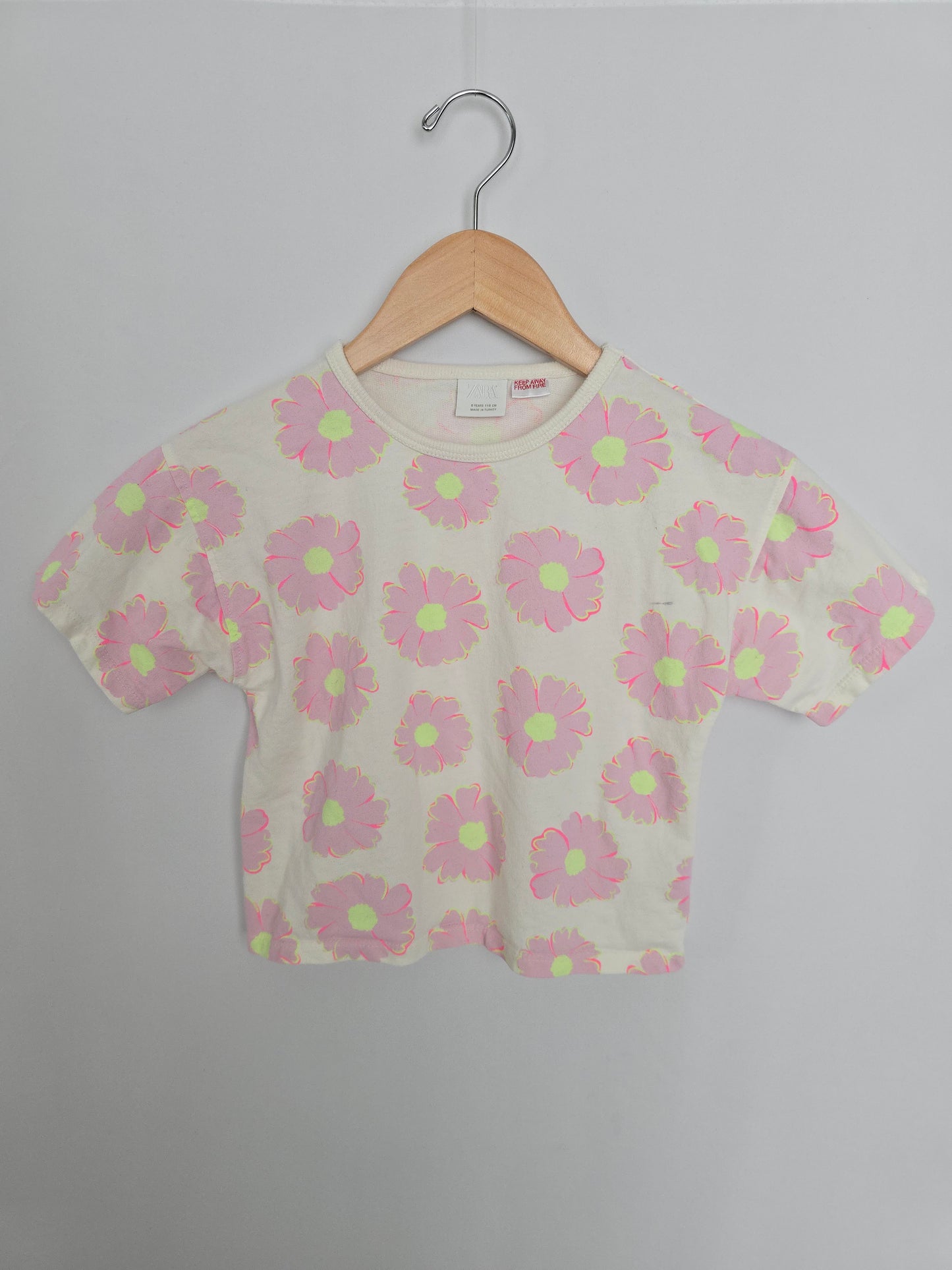 Zara Neon Floral Tee *stain* • 6 years