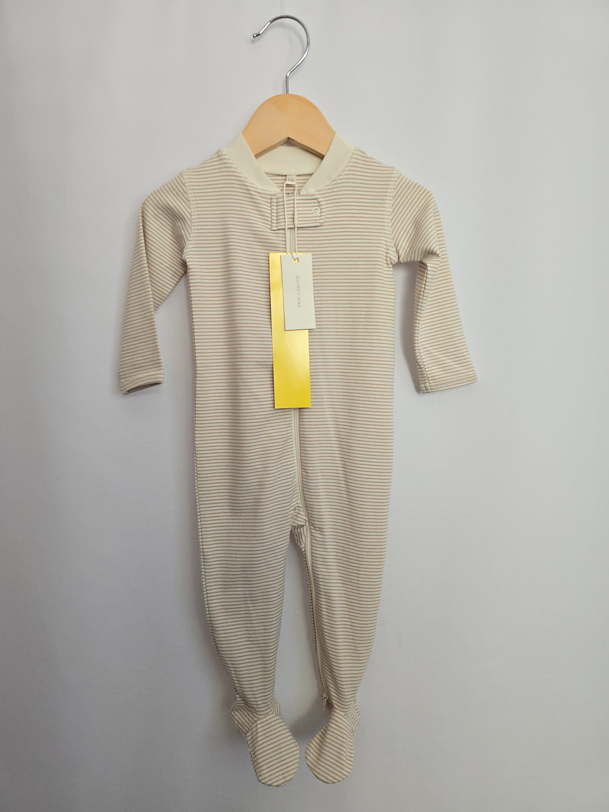NEW Quincy Mae Micro Stripe Oat Zip Footie • 6-12 months