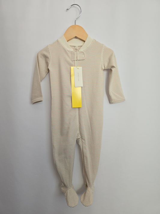 NEW Quincy Mae Micro Stripe Oat Zip Footie • 6-12 months
