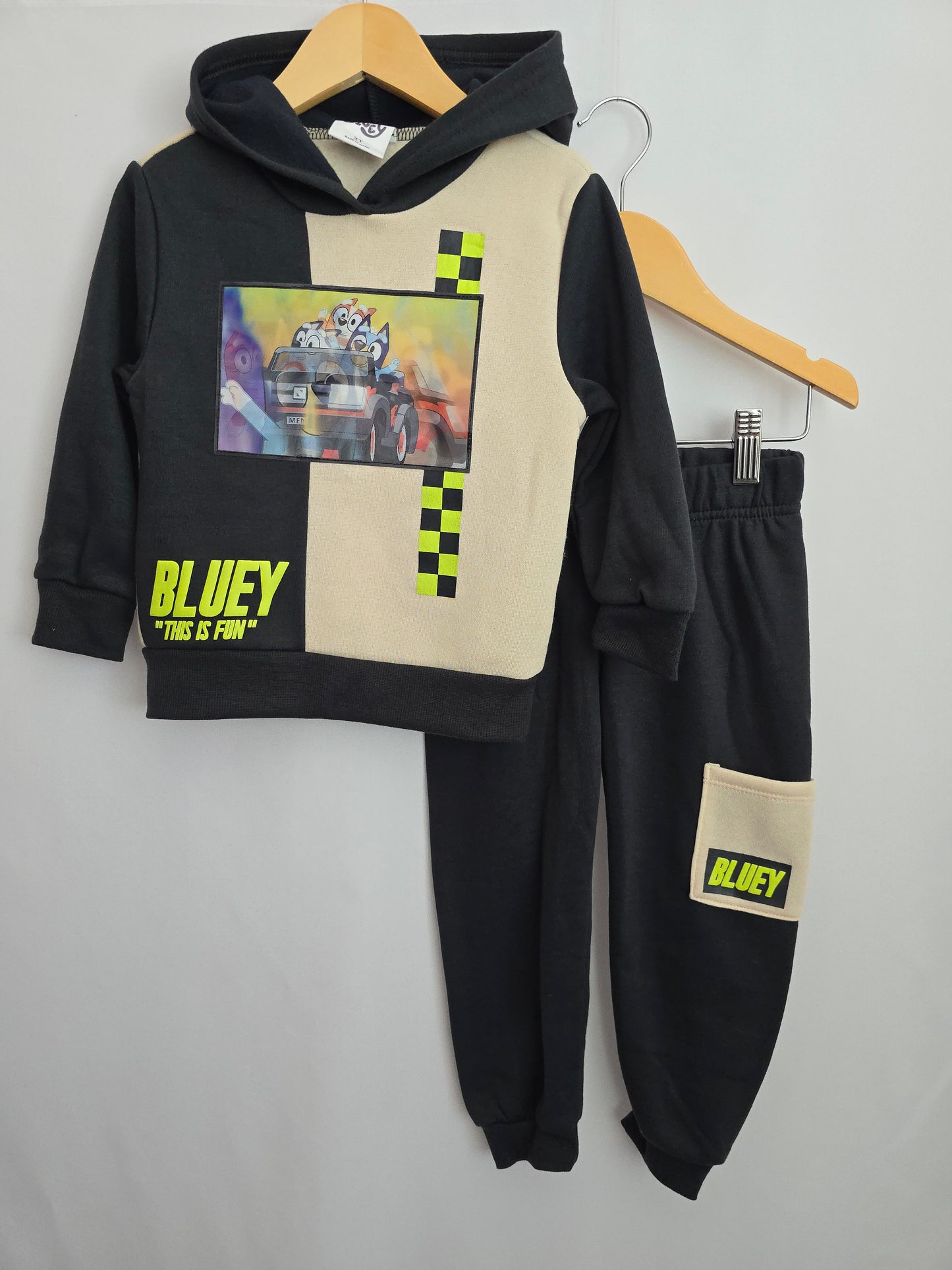 NEW Bluey 3D Hoodie & Sweatpants • 3 years