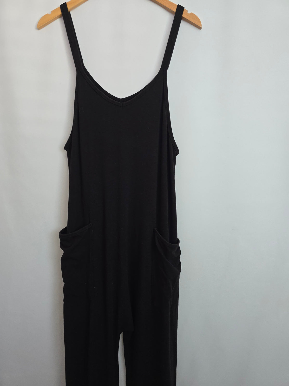 Jax & Lennon Black Relaxed Jumper • Medium