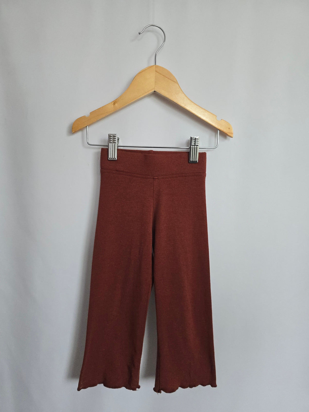 Jax & Lennon Cranberry Lettuce Hem Pants • 2-3 years