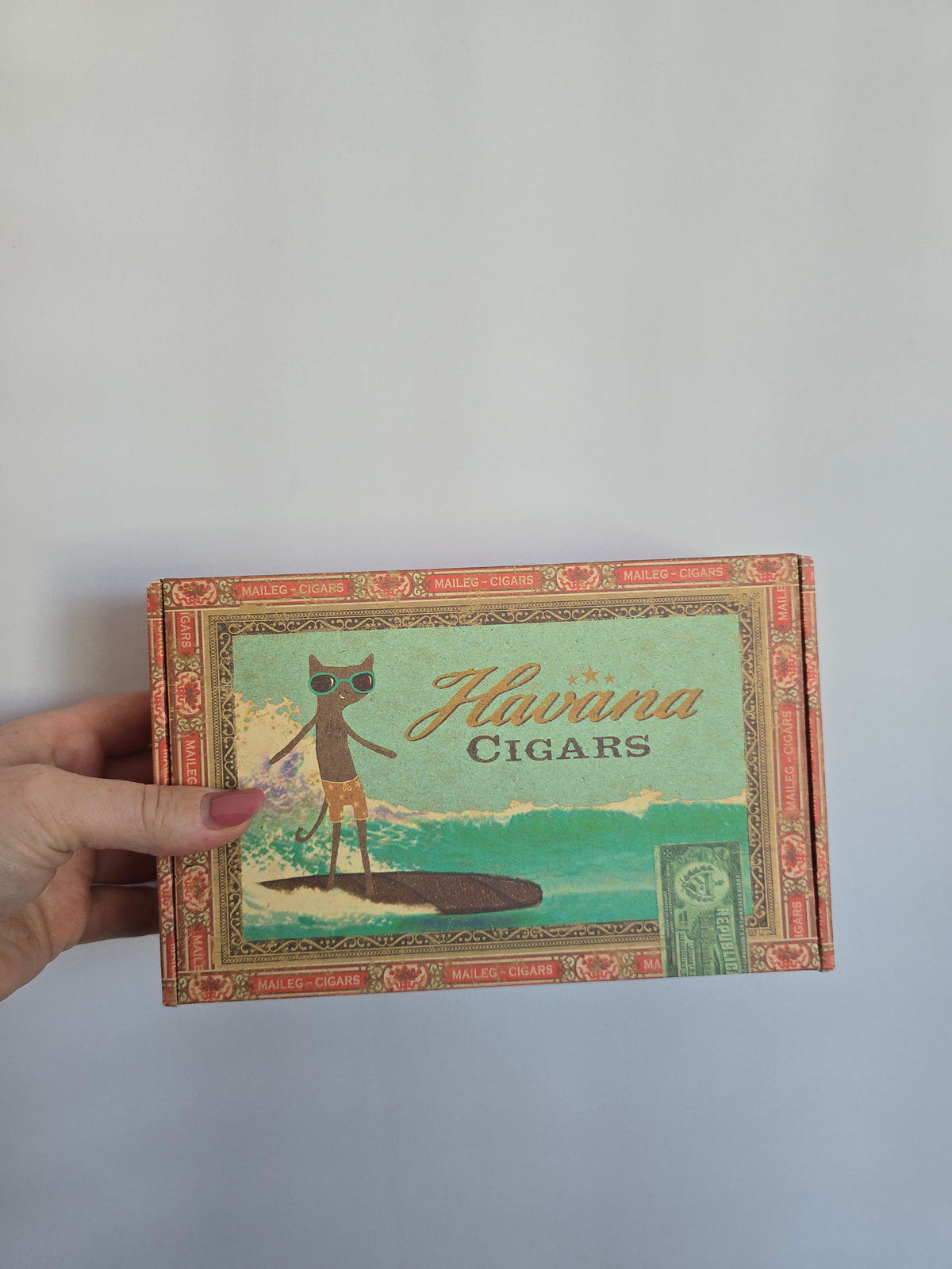 Maileg Mom & Dad Mouse In Cigar Box *flaw*