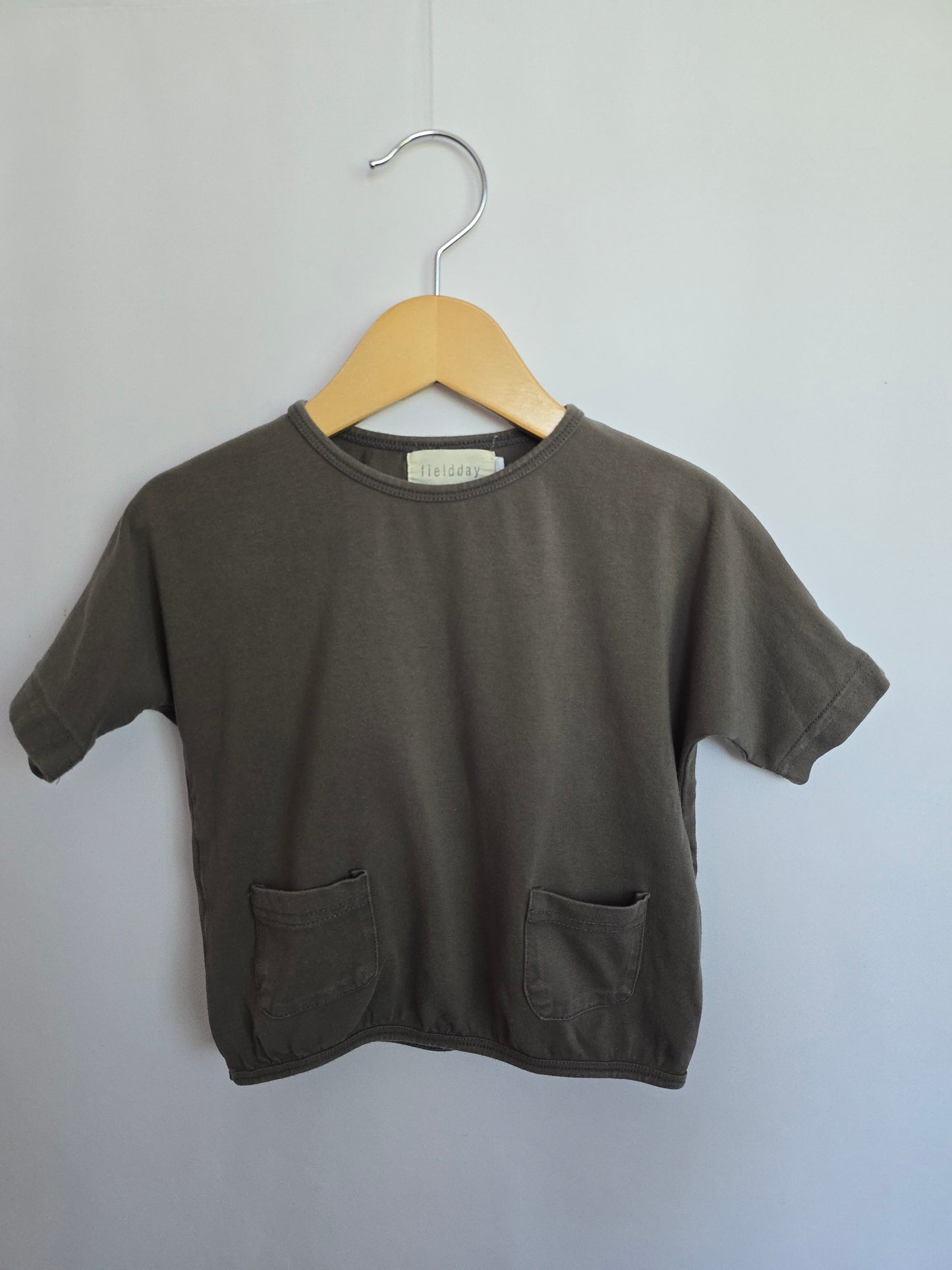Field Day Olive Pocket Tee • 1 year