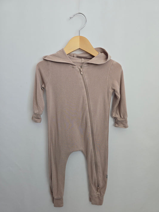 Kyte Hooded Romper Porcelain • 6-12 months