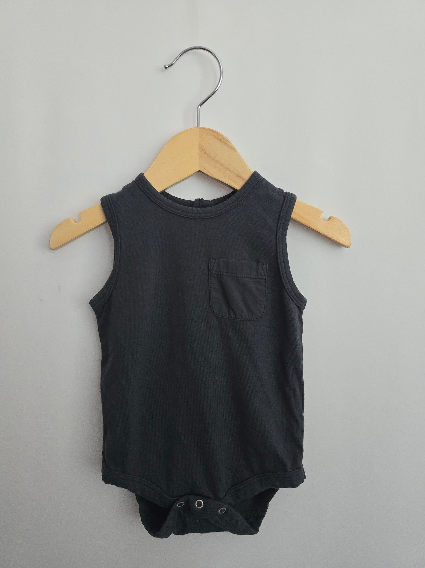 Pehr Charcoal Organic Cotton Bodysuit • 3-6 months