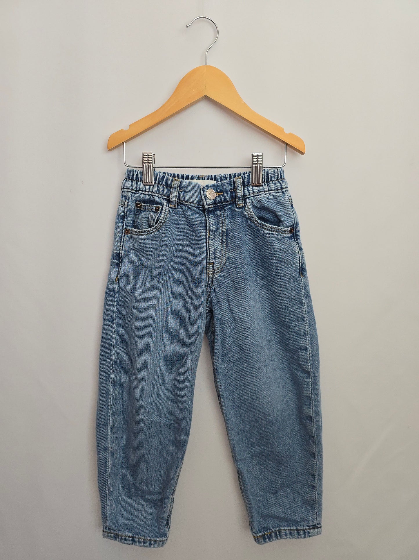 Zara Relaxed Straight Leg Denim • 5 years