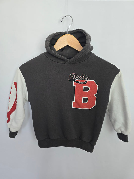 Zara x Chicago Bulls Hoodie • 4-5 years
