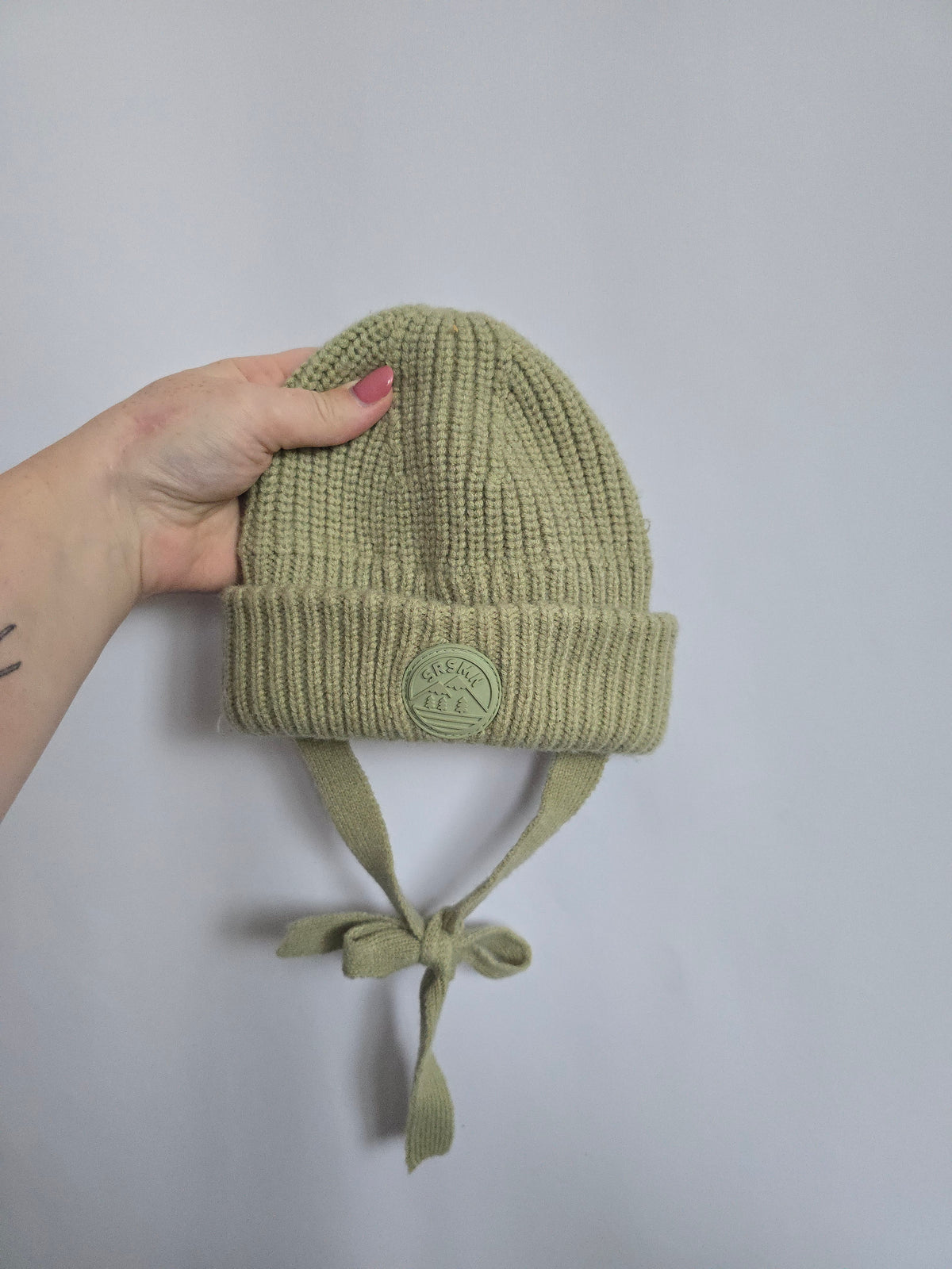 Souris Mini Pistachio Beanie With Straps • 6-12 months