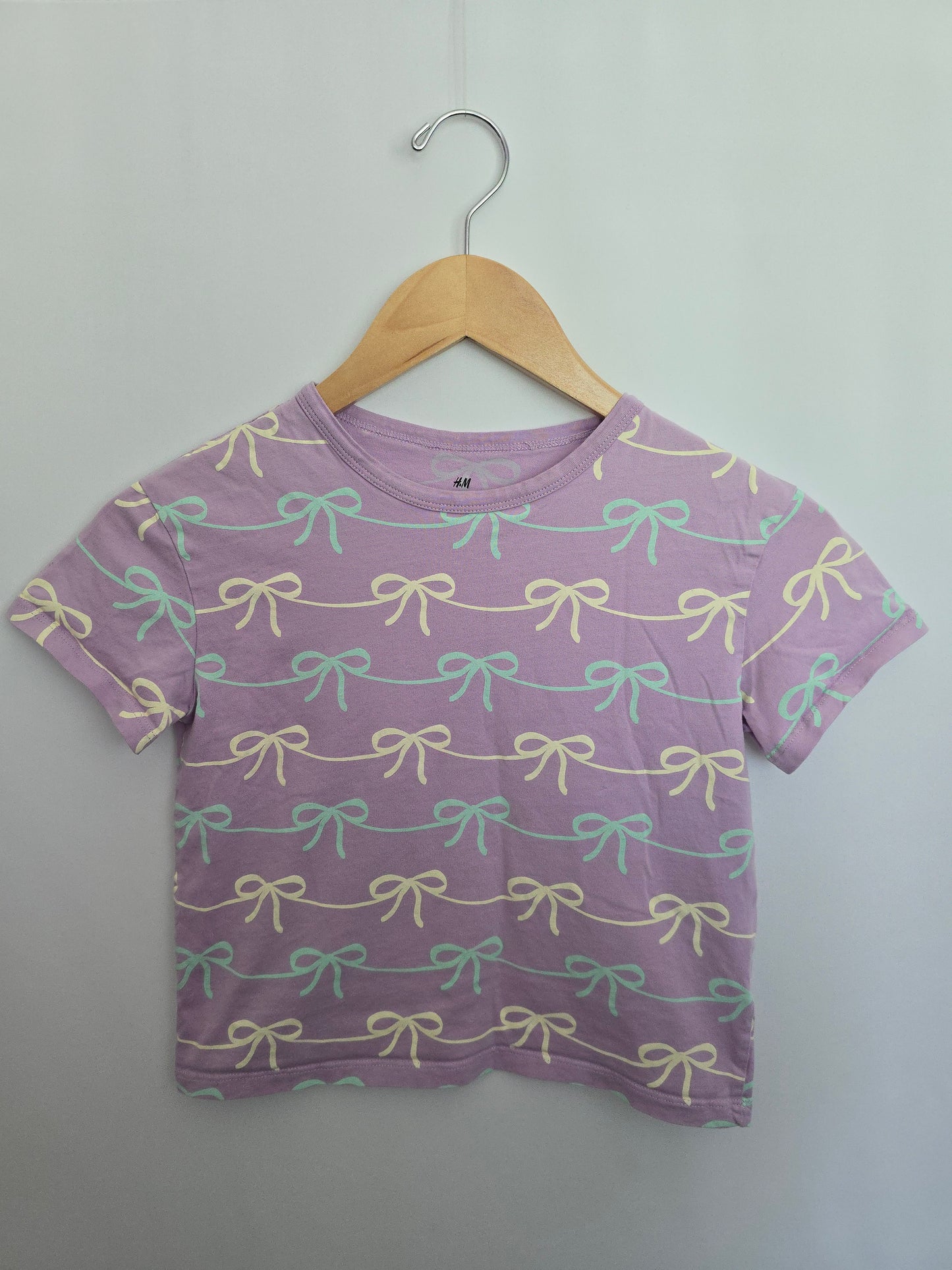 H&M Purple Bows Tee • 6-8 years