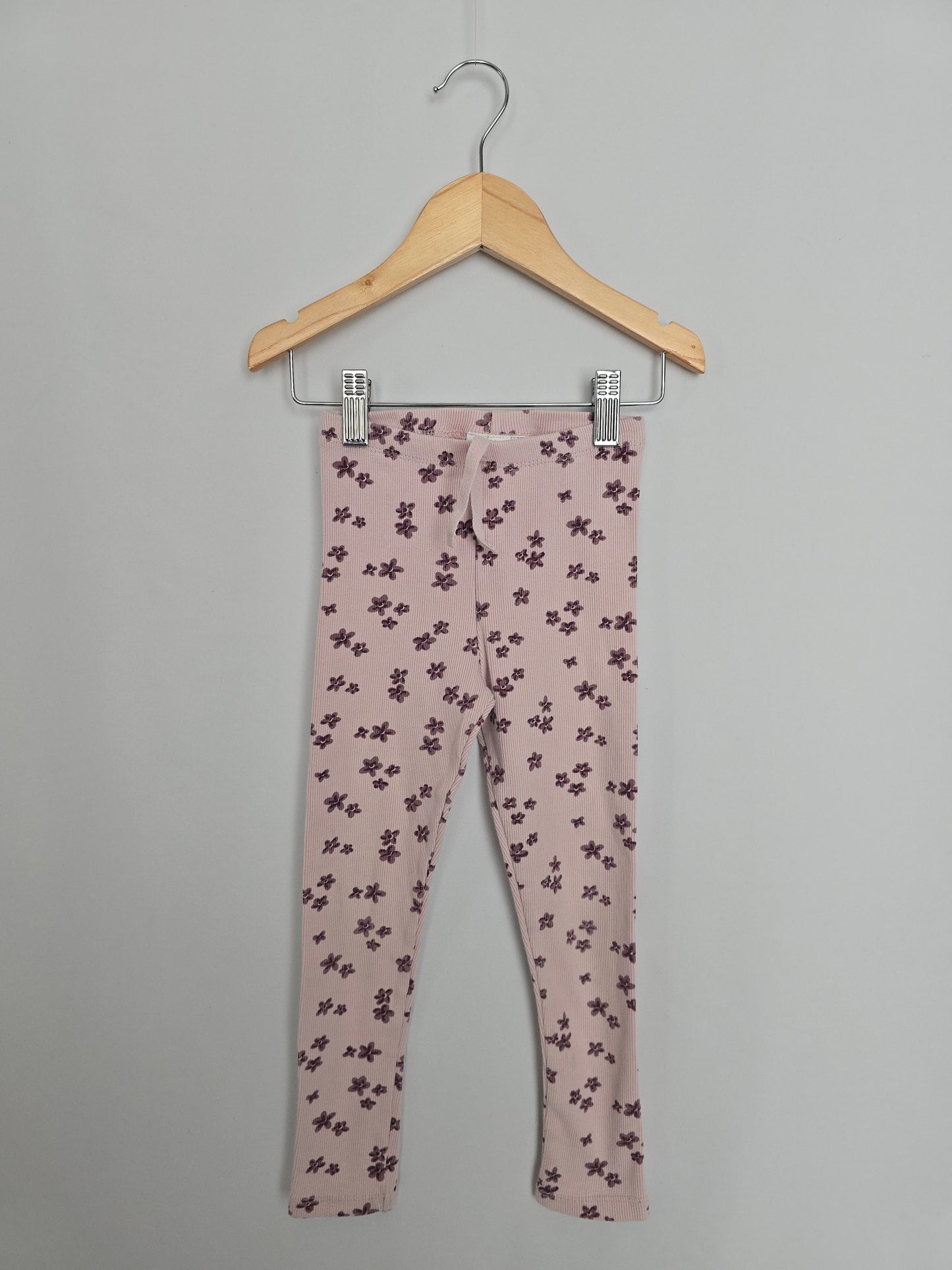 Zara Blush Ribbed Floral Leggings • 5-6 years