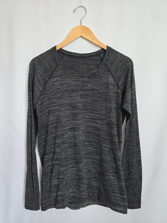 Lululemon Black Lines Swiftly Long Sleeve • X-Large 14