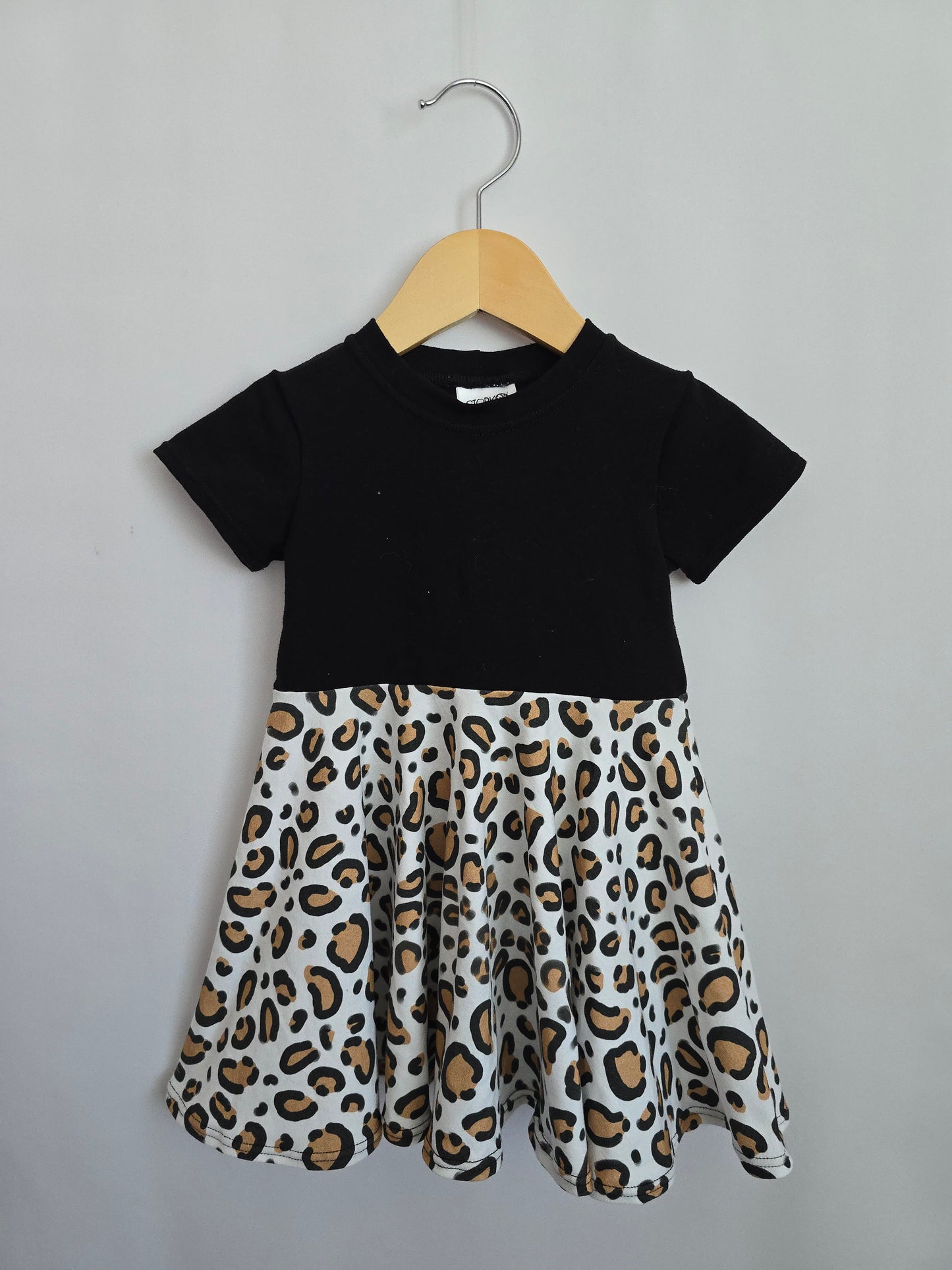 Stork Feathers Handmade Leopard Dress • 12 months