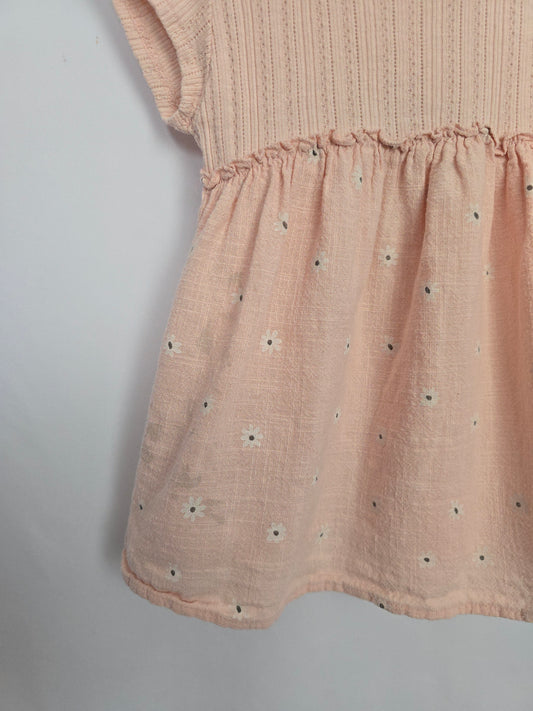 PLAY Zara Pink Daisy Floral Dress • 2 years