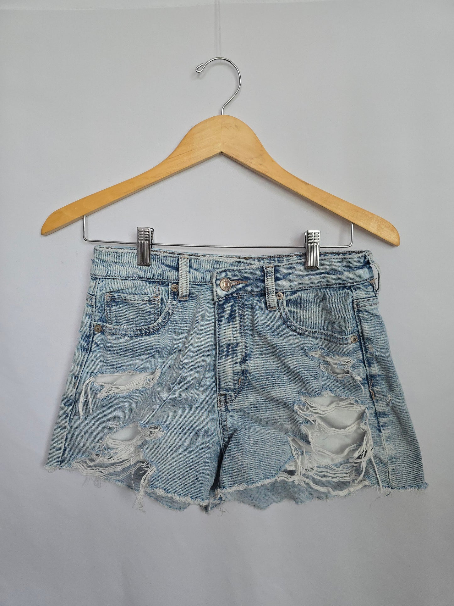 American Eagle Strigid Denim Shorts • Small 4