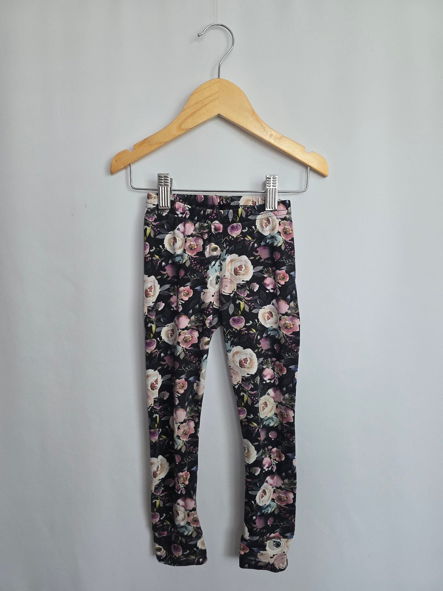 Little & Lively Watercolor Floral Leggings • 3 years